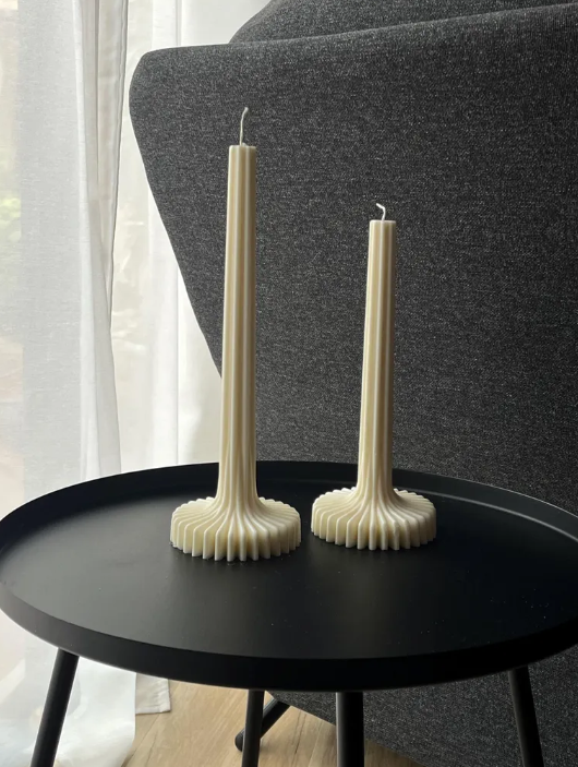 Medium Ribbed Lamp